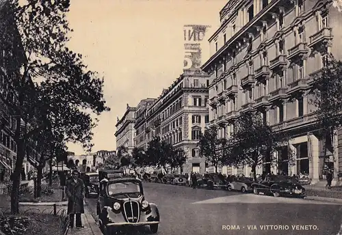 1965 - Italien - Rom , Roma , Via Vittorio Veneto Straße , Strasse , Auto - gelaufen 1950
