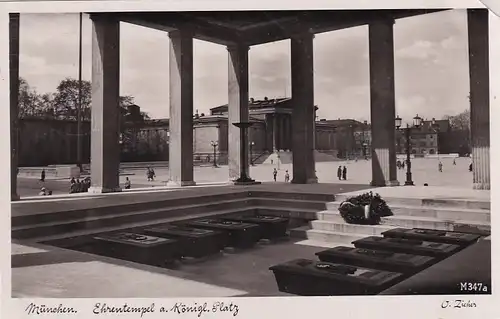 2430 - Deutschland - Bayern , München , Ehrentempel am Königlichen Platz - gelaufen 1938