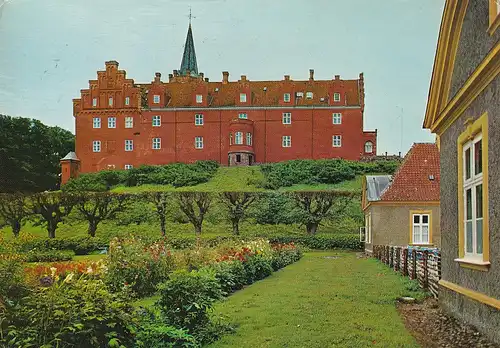 2897 - Dänemark - Langeland , Tranekaer Slot - gelaufen