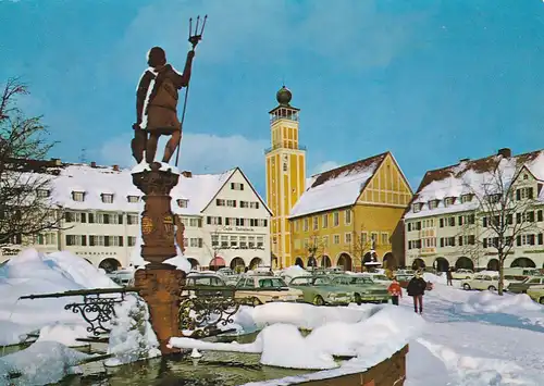 3833 - Deutschland - Freudenstadt , Schwarzwald , Marktplatz mit Neptunbrunnen und Rathaus , Brunnen - gelaufen 1986