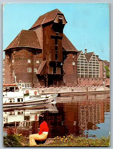 4081 - Gdansk , Zubraw , brama miejska z drewnianym dzwigiem portowym , Schiff - gelaufen 1976