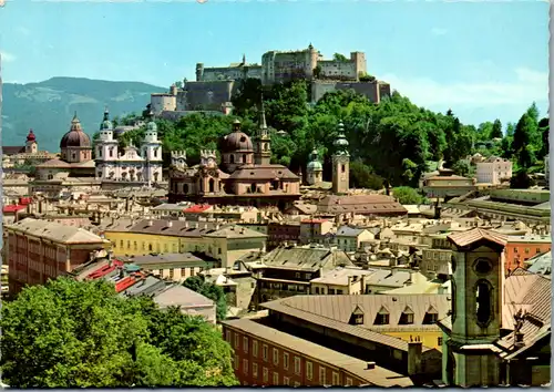 4539 - Salzburg - Die Stadt der Festspiele , Altstadt , Burg - gelaufen