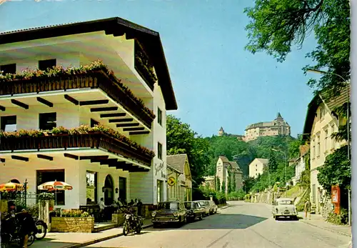 4769 - Niederösterreich , Rosenburg , Kamptal , Gasthof Mann , Straße , Auto - nicht gelaufen