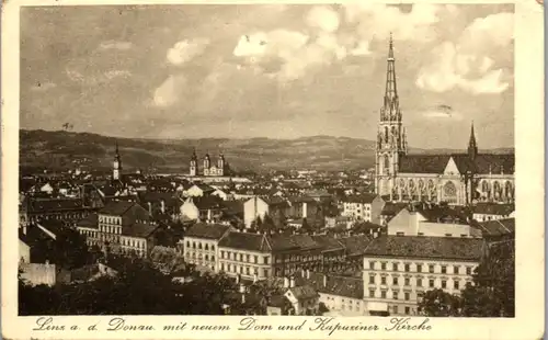 5466  - Oberösterreich , Linz mit neuem Dom und Kapuziner Kirche - gelaufen 1934