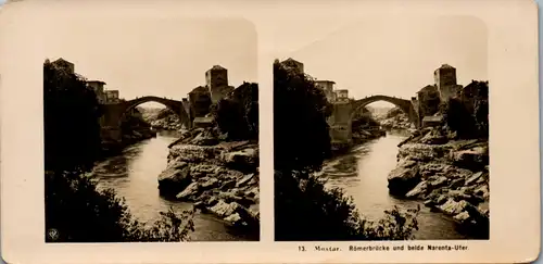 6617 - Bosnien und Herzegovina - Mostar , Römerbrücke und beide Narenta Ufer , Brücke