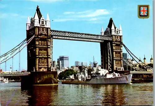 6867 - Großbritanien - London , Tower Bridge , Brücke , Kriegsschiff - nicht gelaufen