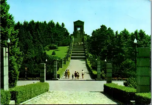 7018 - Serbien - Belgrad , Avala , Spomenik Neznanom junaku , Denkmal dem unbekannten Soldaten - nicht gelaufen