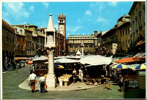 7657 - Italien - Verona , Piazza Erbe , Gemüsemarkt - gelaufen 1993