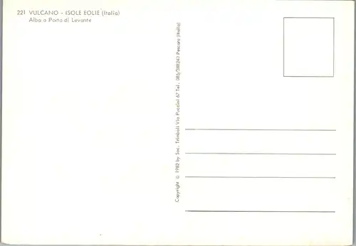 7659 - Italien - Vulcano , Isole Eolie , Alba a Porto di Levante , Ruderboot - nicht gelaufen