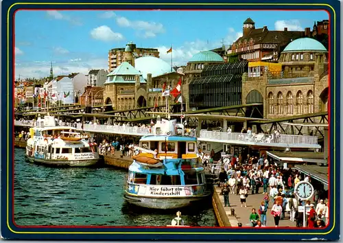 8132 - Deutschland - Hamburg , St. Pauli Landungsbrücken , Schiff , Boot - gelaufen