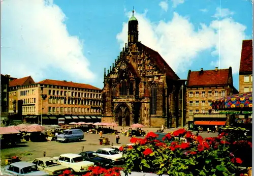 8150 - Deutschland - Nürnberg , Hauptmarkt und Frauenkirche - gelaufen