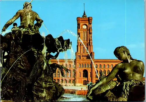 8170 - Deutschland - Berlin , Neptunbrunnen und Rotes Rathaus , Brunnen - nicht gelaufen