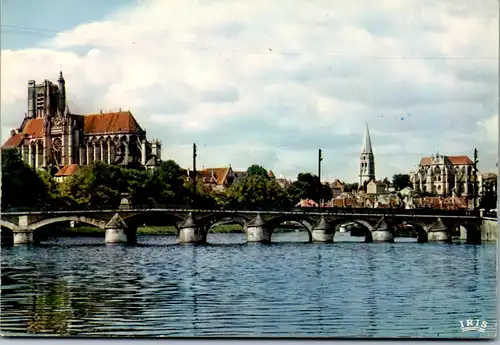8216 - Frankreich - Auxerre , Les Trois Eglises sur l' Yonne et le Pont , Brücke - nicht gelaufen