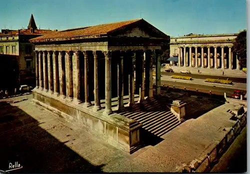 8334 - Frankreich - Nimes , La Maison Carée , Temple dédie à Caius et à Lucius César - nicht gelaufen
