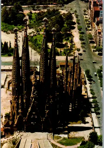 8377 - Spanien - Barcelona , Vista aérea de la Sagrada Familia - gelaufen