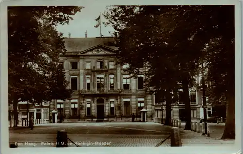 8482 - Niederlande - Den Haag , Paleis H. M. de Koningin Moeder - gelaufen 1929