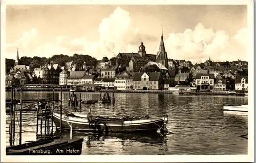 8648 - Deutschland - Flensburg , Am Hafen , Ruderboot - nicht gelaufen