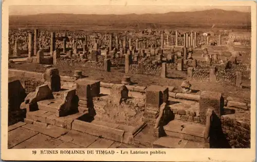 8780 - Algerien - Ruines Romaines de Timgad , Les Latrines publies - gelaufen 1932