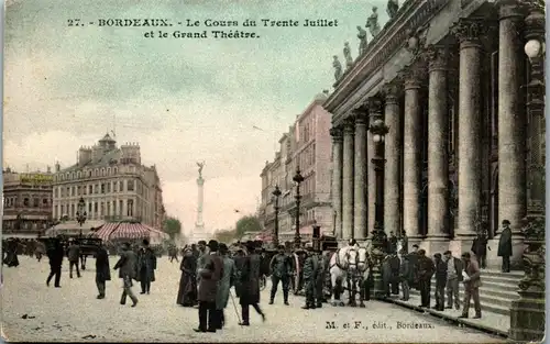 8796 - Frankreich - Bordeaux , Le Cours du Trente Juillet et le Grand Theatre - gelaufen