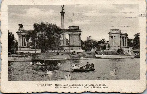 9023 - Ungarn - Budapest , Milleniumi emlekmü a varosligeti toval - gelaufen 1917