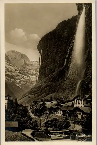 9193 - Schweiz - Lauterbrunnen mit Staubbach , Wasserfall - nicht gelaufen