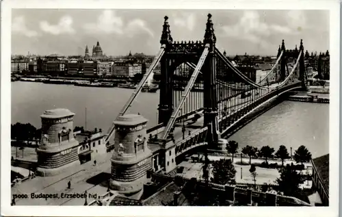 9728 - Ungarn - Budapest , Erzsebet hid , Elisabethbrücke , Bücke - gelaufen