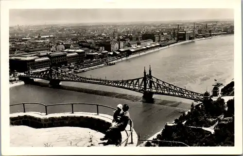 9729 - Ungarn - Budapest , Kilatas a Szt Gellert hegyrol , Aussicht vom Blocksberg - gelaufen