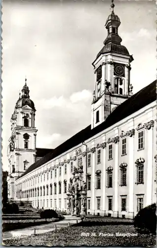 9831 - Oberösterreich - St. Florian , Stift , Hauptfront - gelaufen 1957