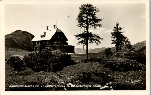 9852 - Steiermark - Tauplitz , Naturfreundehaus am Tauplitzerplateau mit Schneiderkogel - gelaufen 1951
