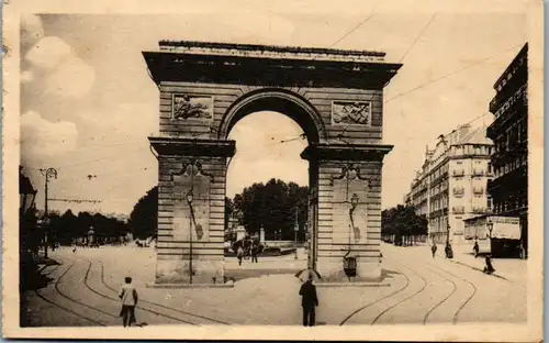 10619 - Frankreich - Dijon , La Porte Guillaume et la Place Darcy - nicht gelaufen
