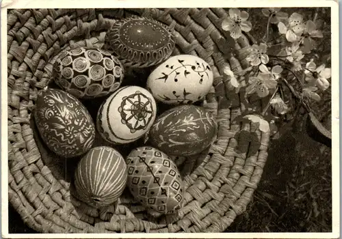 10801 -  - Ostern , Ostereier im Nest - gelaufen 1950