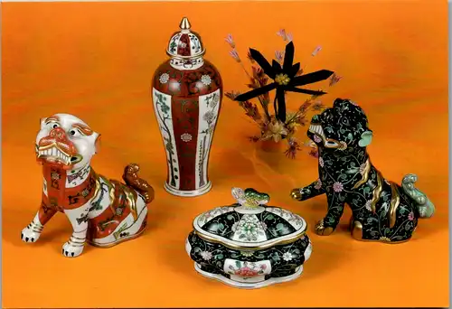 11039 - Schöne Künste - Herend , Herendi Porcelánmúzeum , Ziergegenstände im Dekor , Gödölló und Siang Noir - nicht gelaufen