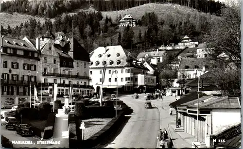 10441 - Steiermark - Mariazell , Hauptplatz , seltene Ansicht - gelaufen 1965