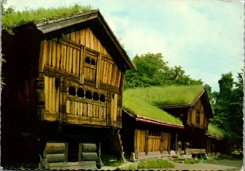 11524 - Norwegen - Oslo , Norsk Folkemuseum , Frau Setesdal , Old Farm House - gelaufen 1977