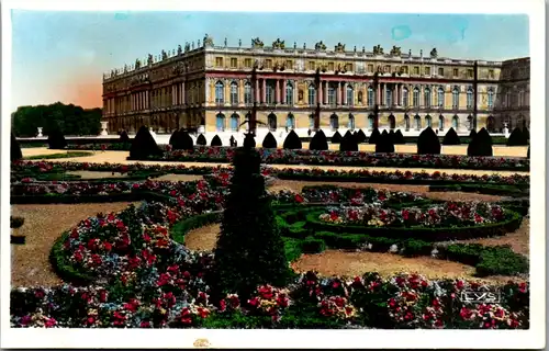 11722 - Frankreich - Versailles , Facade sur le Parc , Front on to the Park Sud , The flower-bed - nicht gelaufen