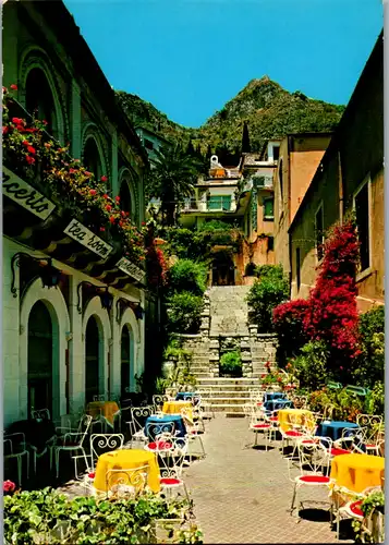 13068 - Italien - Taormina , Angolo caratteristico - gelaufen 1978
