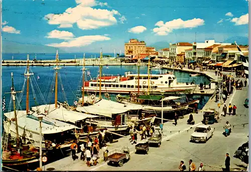 13117 - Griechenland - Aegina , Partial view of the town and the Port , Hafen , Schiff - gelaufen