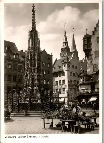 13163 - Deutschland - Nürnberg , St. Sebald , Brunnen - nicht gelaufen