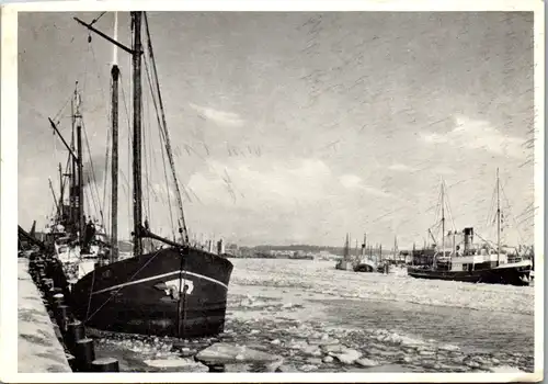 13205 - Russland - Pillau , Baltijsk , Hafen im Winter , Schiff - gelaufen 1963