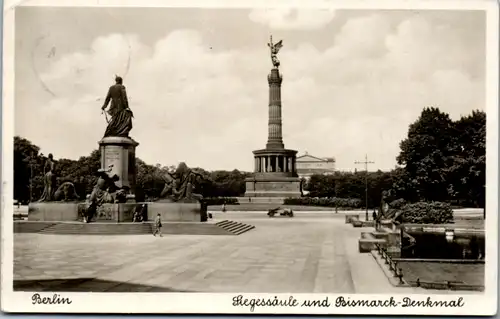 13377 - Deutschland - Berlin , Siegessäule und Bismarck Denkmal - gelaufen 1942
