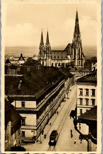 14355 - Tschechien - Olomouc , Olmütz , Ansicht Straße und Kirche - nicht gelaufen