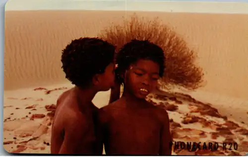 16129 - Südafrika - Kinder , Wüste