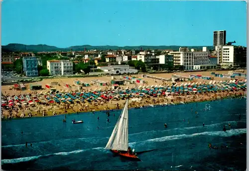 22021 - Italien - Rimini , Riviera Adriatica , Panoramica della spiaggia , Strand - gelaufen 1968