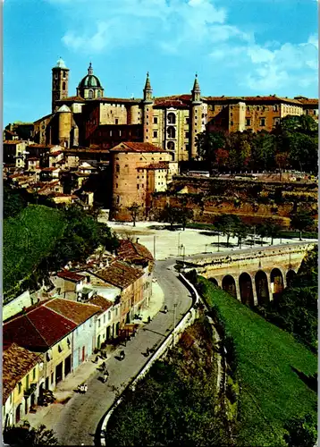 22324 - Italien - Urbino , Panorama - nicht gelaufen