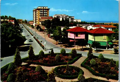 22340 - Italien - Lido Degli Estensi , La Rotonda e viale Ariosto - gelaufen 1972