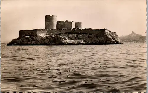 23049 - Frankreich - Marseille , Le Chateau d'if et Notre Dame de la Garde - nicht gelaufen