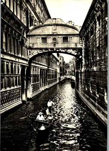 23142 - Italien - Venezia , Ponte die Sospiri , Seufzerbrücke - gelaufen 1961