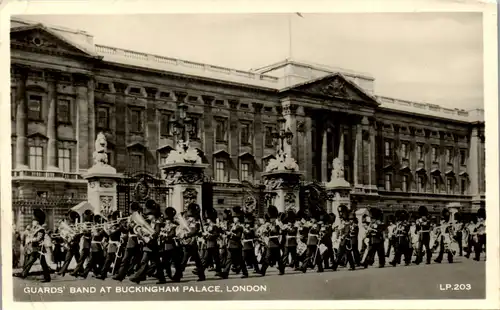 23431 - Großbritannien - London , Guards Band at Buckingham Palace - gelaufen 1957