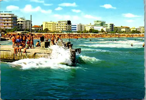 23479 - Italien - Riccione , La Spiaggia vista dal Molo - gelaufen 1966