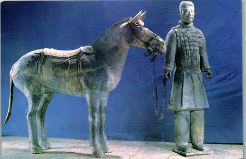 23585 - Skulpturen - China , Terra cotta Cavalryman - gelaufen 1990